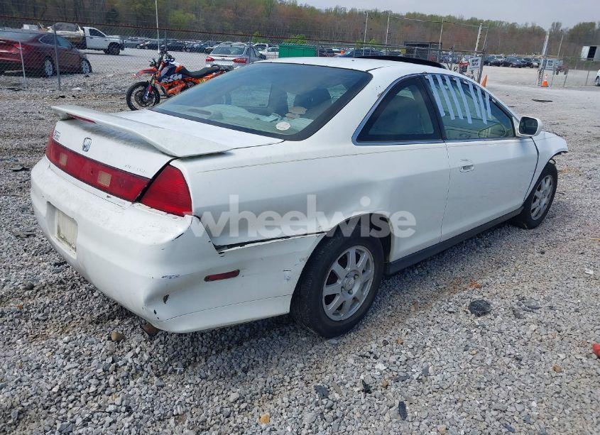 Photo 4 of 2002 Honda Accord 2.3 SE (VIN 1HGCG32262A021717)