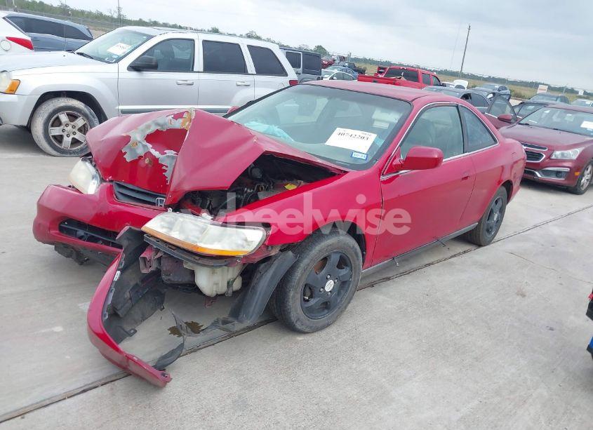 Photo 2 of 1998 Honda Accord LX (VIN 1HGCG3244WA013199)