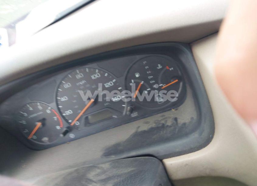 Photo 7 of 1998 Honda Accord LX (VIN 1HGCG3244WA013199)