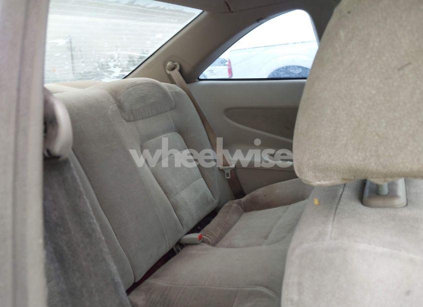 Photo 8 of 1998 Honda Accord LX (VIN 1HGCG3244WA013199)