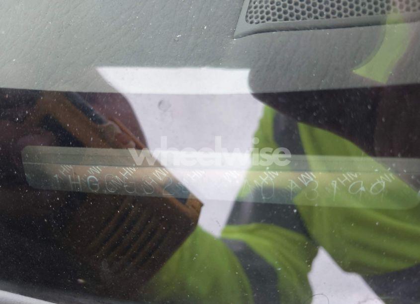 Photo 9 of 1998 Honda Accord LX (VIN 1HGCG3244WA013199)