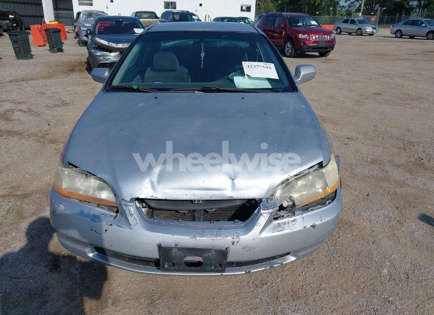 Photo 6 of 1998 Honda Accord LX (VIN 1HGCG3246WA006089)