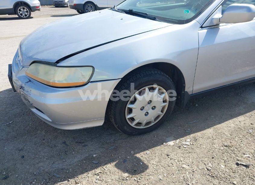Photo 16 of 2001 Honda Accord 2.3 LX (VIN 1HGCG32471A019250)