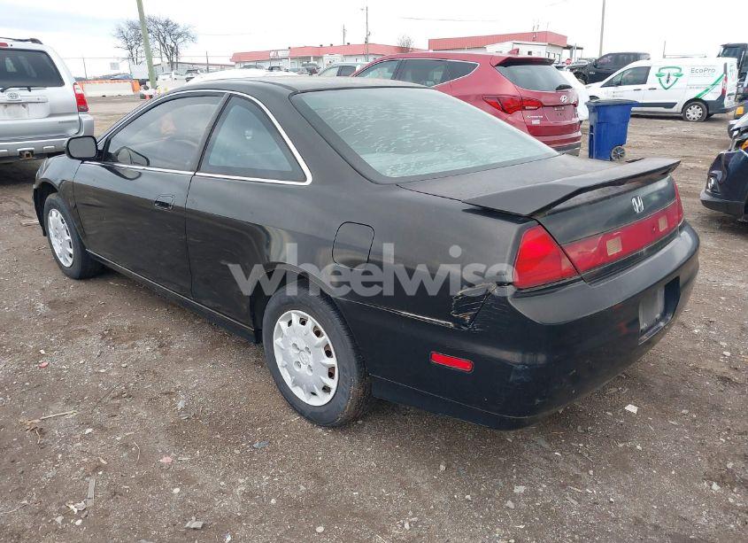 Photo 3 of 2001 Honda Accord 2.3 EX (VIN 1HGCG32501A012049)