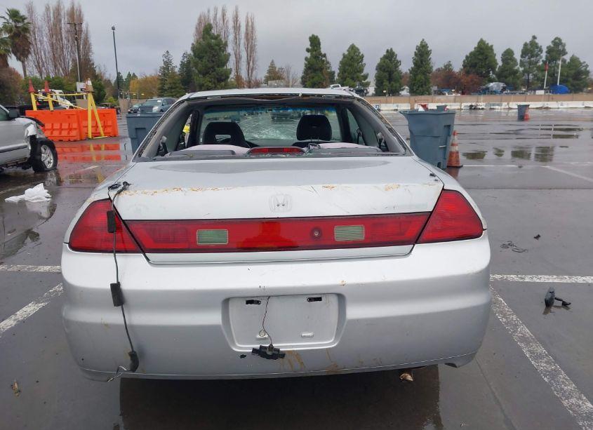 Photo 17 of 2002 Honda Accord 2.3 EX (VIN 1HGCG32512A002387)