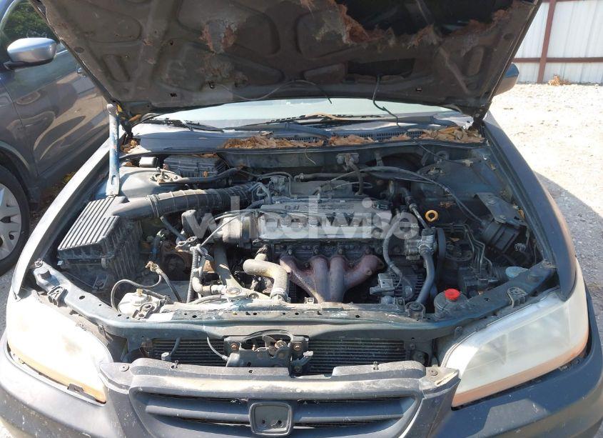 Photo 10 of 2001 Honda Accord 2.3 EX (VIN 1HGCG32521A024011)