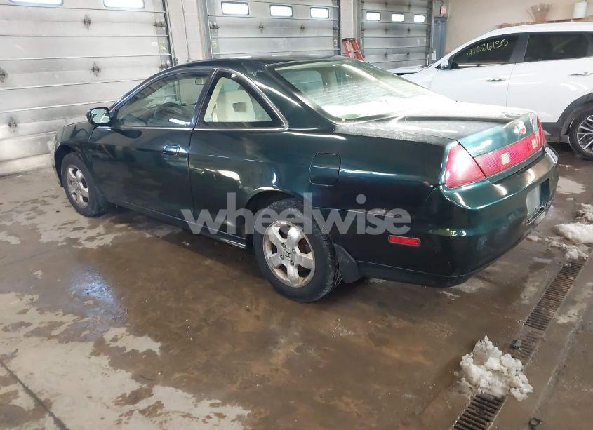 Photo 3 of 2001 Honda Accord 2.3 EX (VIN 1HGCG32521A032366)