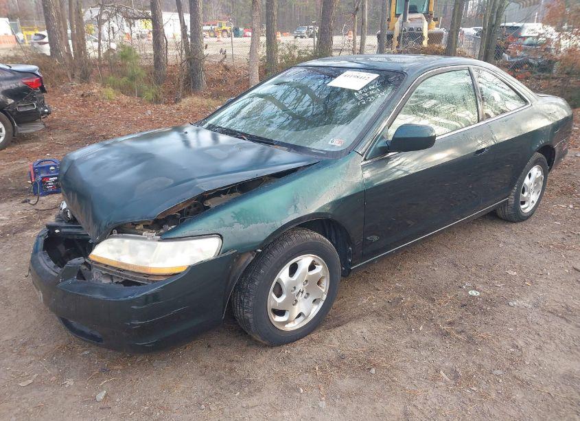 Photo 2 of 2000 Honda Accord 2.3 EX (VIN 1HGCG3255YA029701)