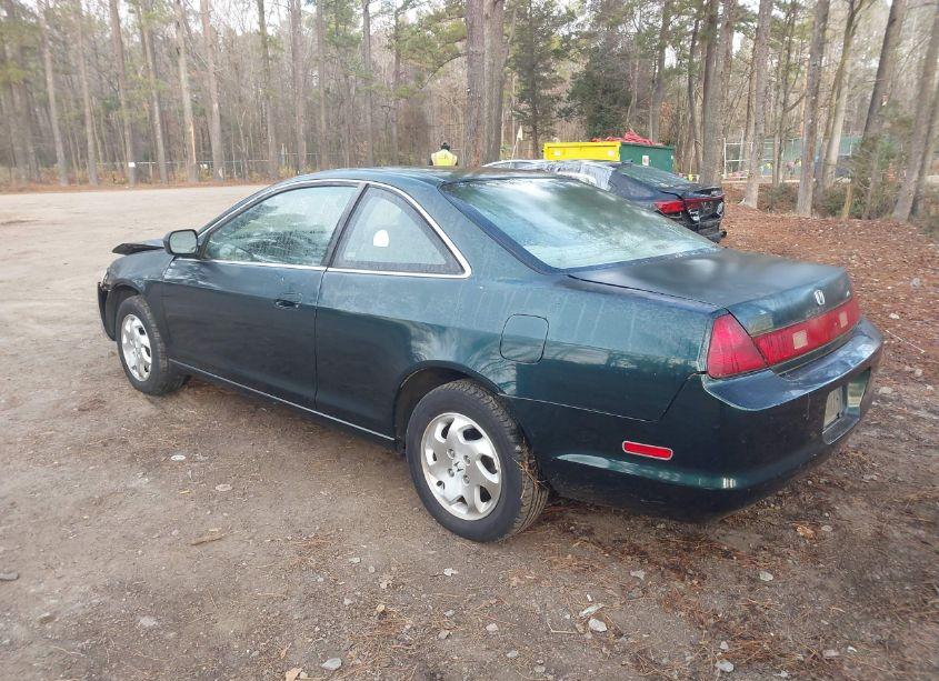 Photo 3 of 2000 Honda Accord 2.3 EX (VIN 1HGCG3255YA029701)