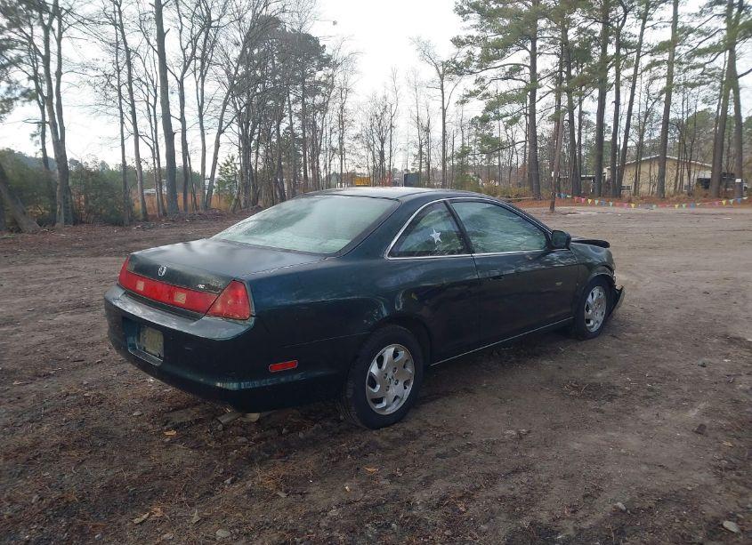 Photo 4 of 2000 Honda Accord 2.3 EX (VIN 1HGCG3255YA029701)