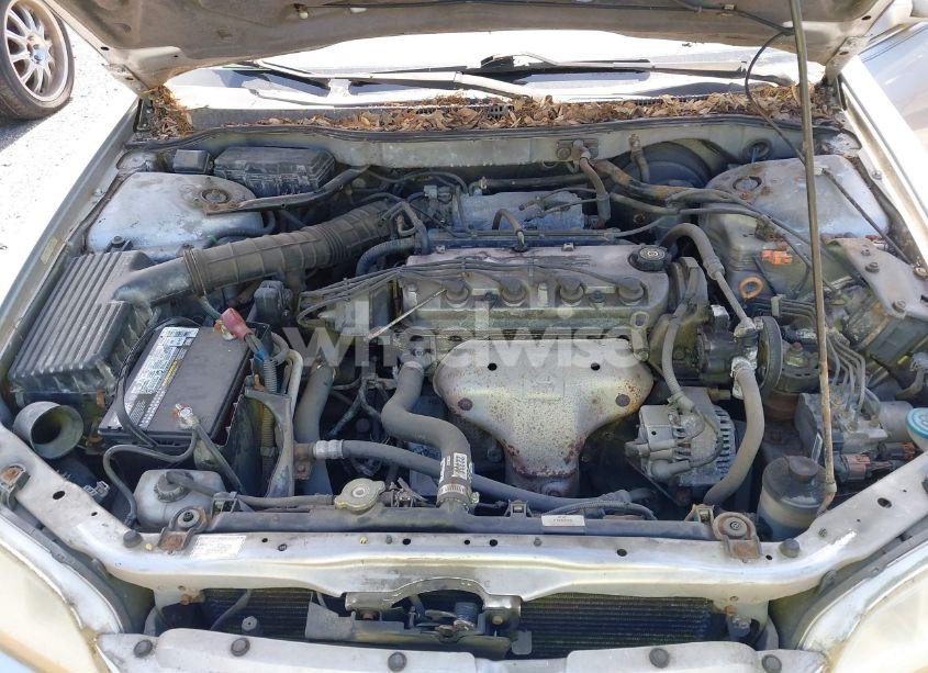 Photo 10 of 2001 Honda Accord 2.3 EX (VIN 1HGCG32581A012963)