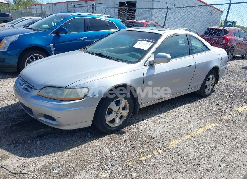 Photo 2 of 2001 Honda Accord 2.3 EX (VIN 1HGCG32581A012963)