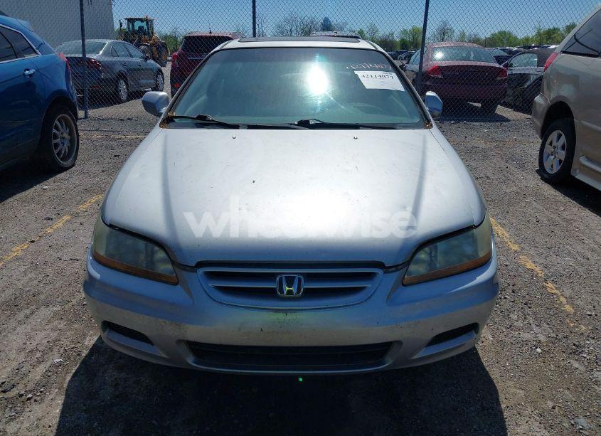 Photo 6 of 2001 Honda Accord 2.3 EX (VIN 1HGCG32581A012963)