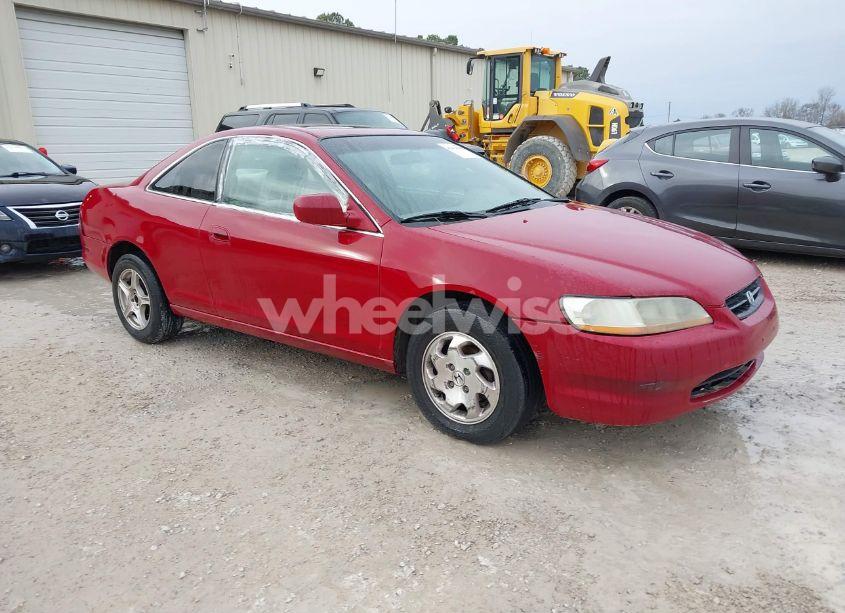 1999 Honda Accord CPE EX (VIN 1HGCG3258XA027813) main photo