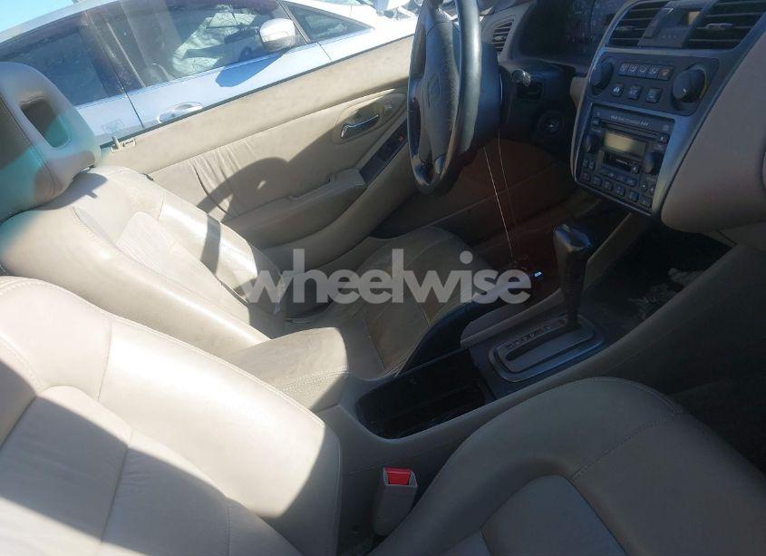 Photo 5 of 2002 Honda Accord 2.3 EX (VIN 1HGCG32592A034391)