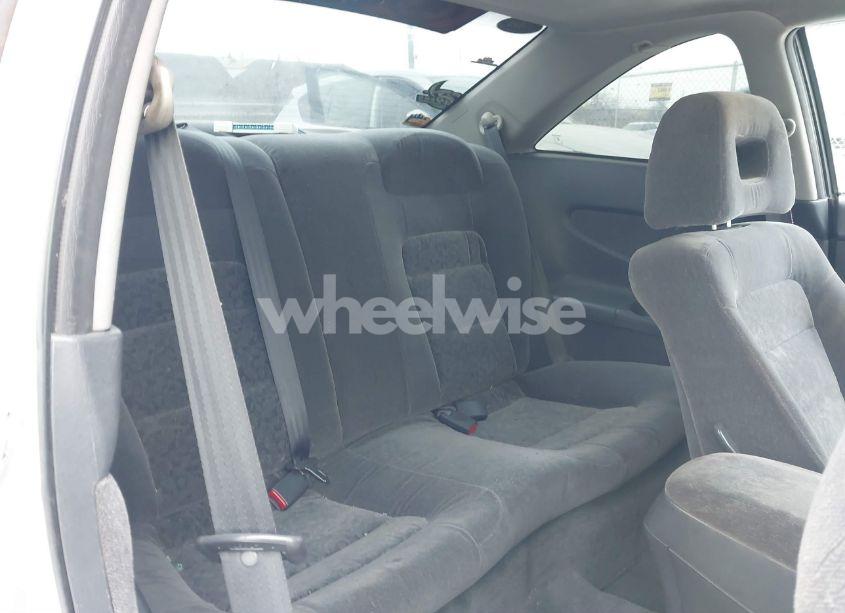 Photo 8 of 2001 Honda Accord 2.3 EX (VIN 1HGCG325X1A012317)