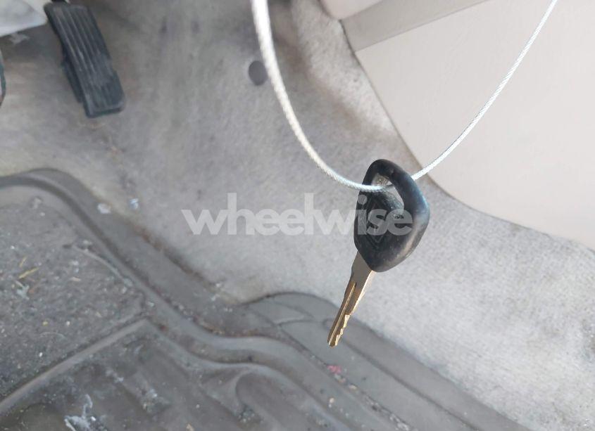 Photo 11 of 2000 Honda Accord 2.3 LX (VIN 1HGCG3268YA023870)