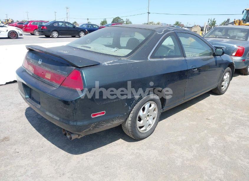 Photo 4 of 2000 Honda Accord 2.3 EX (VIN 1HGCG3270YA025749)
