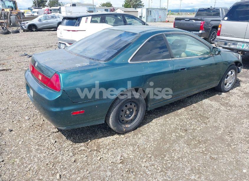 Photo 4 of 2002 Honda Accord 2.3 EX (VIN 1HGCG32712A021667)