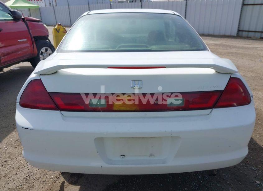 Photo 16 of 1999 Honda Accord EX (VIN 1HGCG3276XA021722)