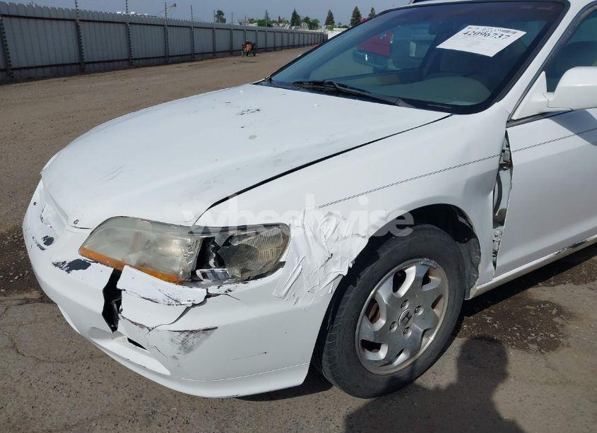 Photo 6 of 1999 Honda Accord EX (VIN 1HGCG3276XA021722)