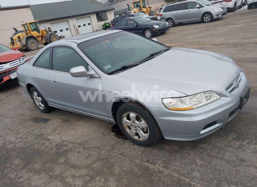 2001 Honda Accord 2.3 EX (VIN 1HGCG32771A032140) main photo