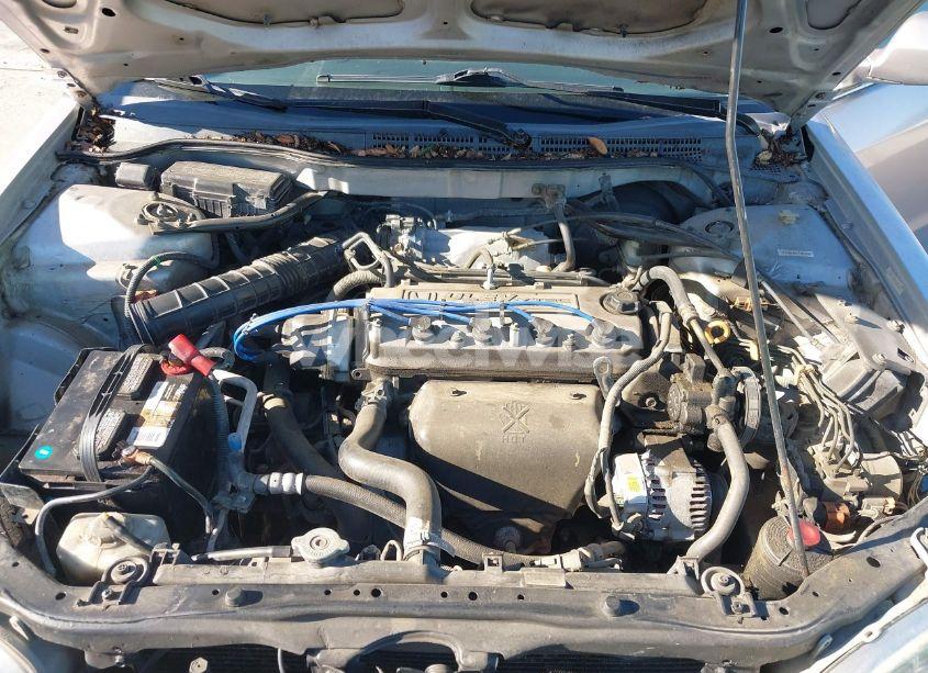 Photo 10 of 2000 Honda Accord 2.3 EX (VIN 1HGCG3277YA027627)