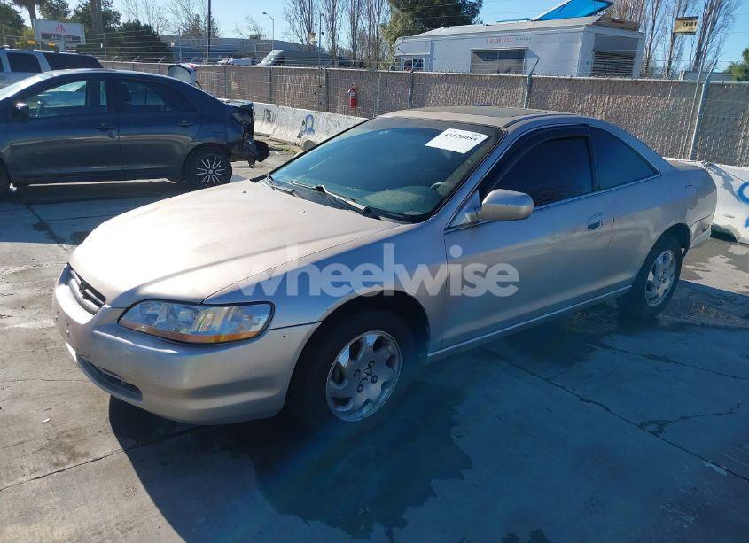 Photo 2 of 2000 Honda Accord 2.3 EX (VIN 1HGCG3277YA027627)