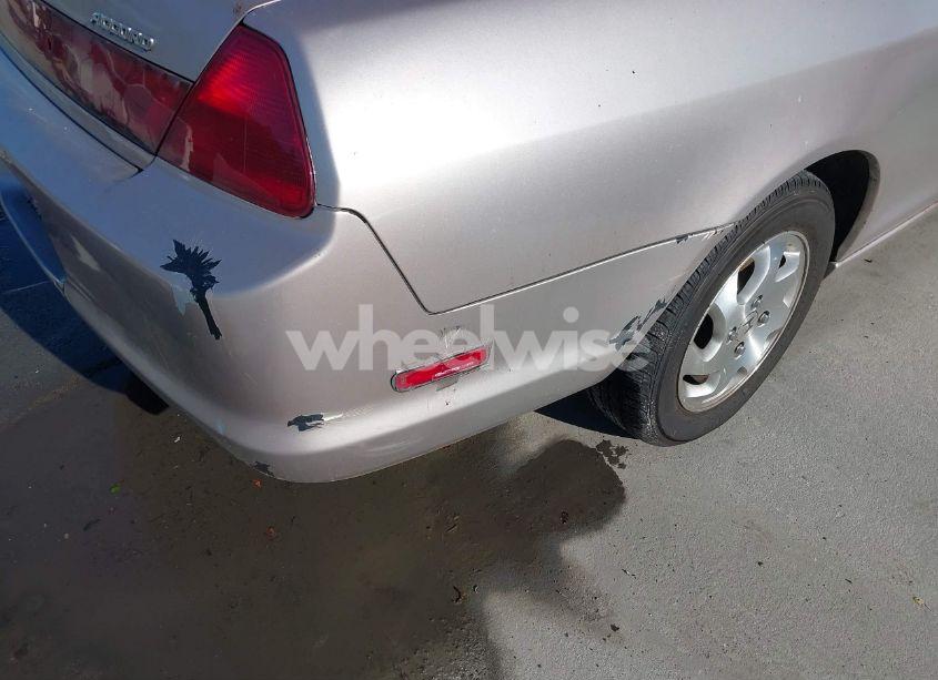 Photo 6 of 2000 Honda Accord 2.3 EX (VIN 1HGCG3277YA027627)