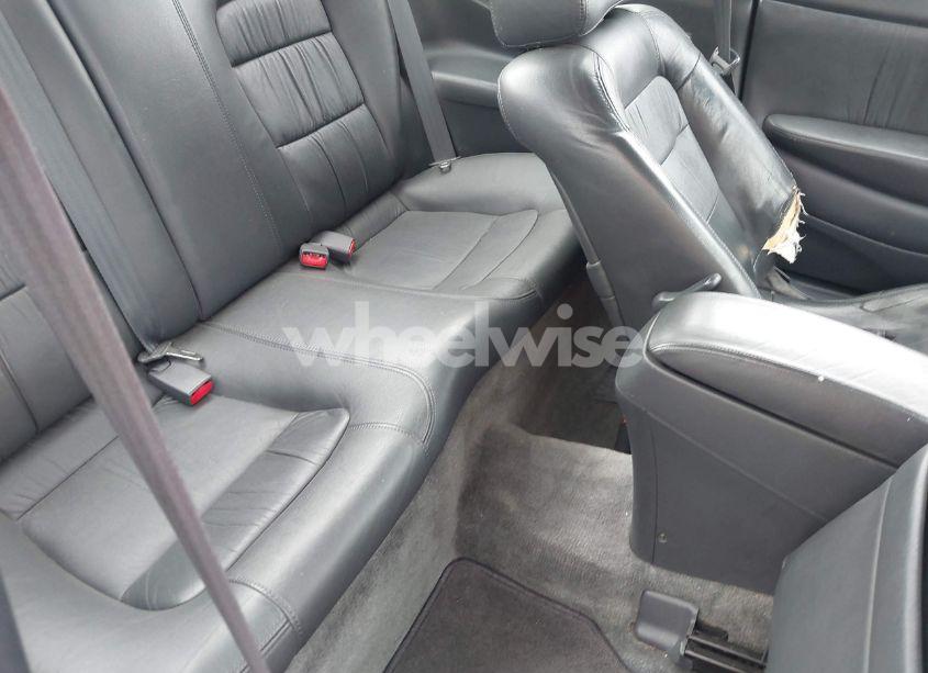 Photo 8 of 2002 Honda Accord 2.3 EX (VIN 1HGCG32782A016918)