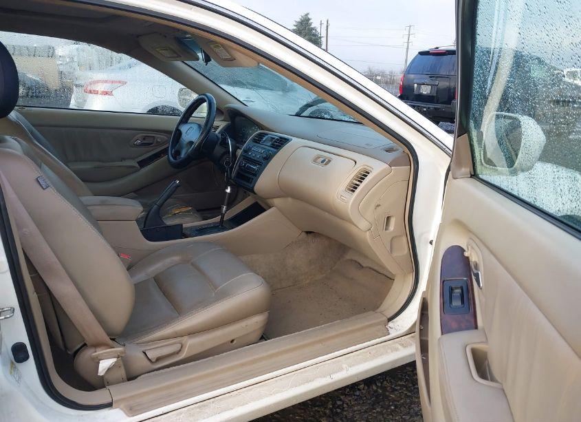 Photo 5 of 2000 Honda Accord 2.3 EX (VIN 1HGCG3278YA003417)