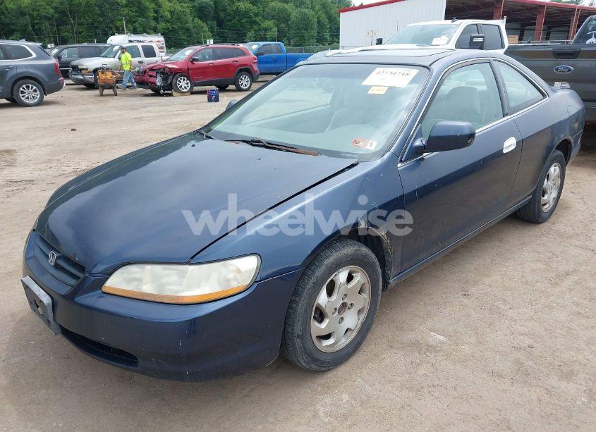 Photo 2 of 2000 Honda Accord 2.3 EX (VIN 1HGCG3278YA009184)