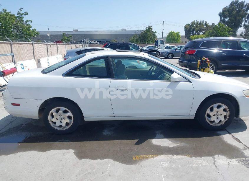 Photo 13 of 1998 Honda Accord EX (VIN 1HGCG3279WA012740)