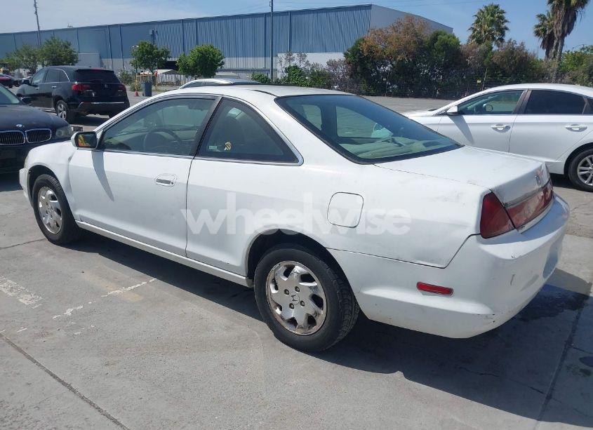 Photo 3 of 1998 Honda Accord EX (VIN 1HGCG3279WA012740)