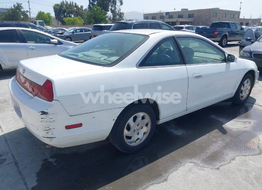 Photo 4 of 1998 Honda Accord EX (VIN 1HGCG3279WA012740)