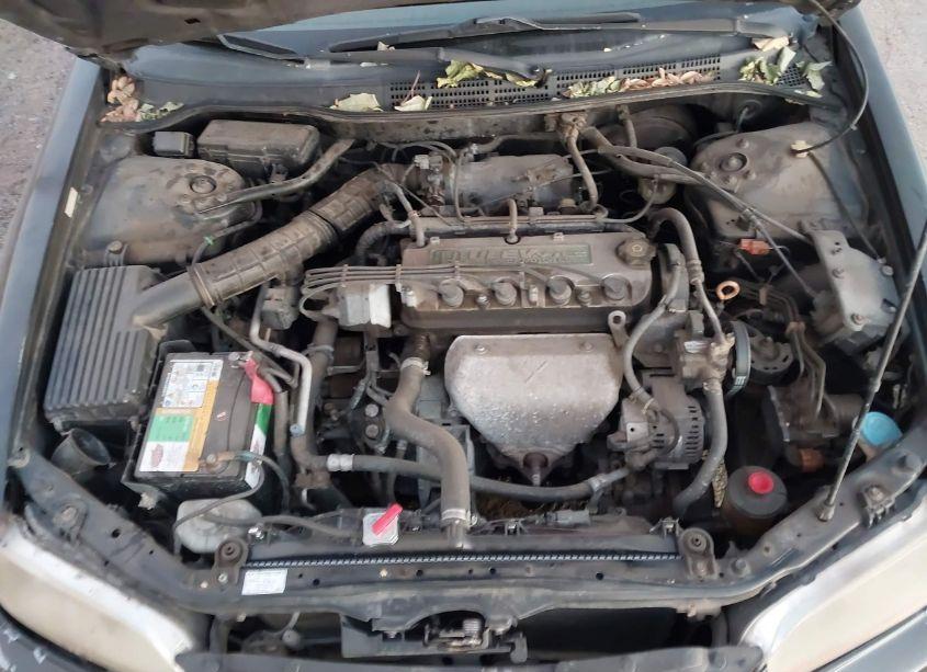 Photo 10 of 2001 Honda Accord 2.3 EX (VIN 1HGCG327X1A018653)