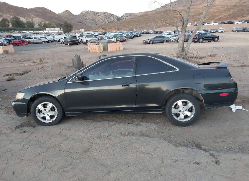 Photo 14 of 2001 Honda Accord 2.3 EX (VIN 1HGCG327X1A018653)