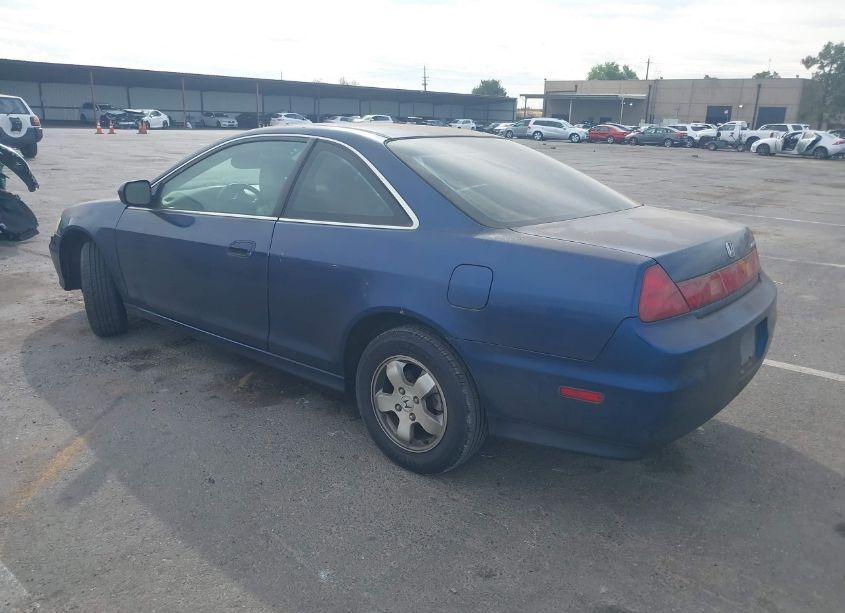 Photo 3 of 2002 Honda Accord 2.3 EX (VIN 1HGCG327X2A031517)