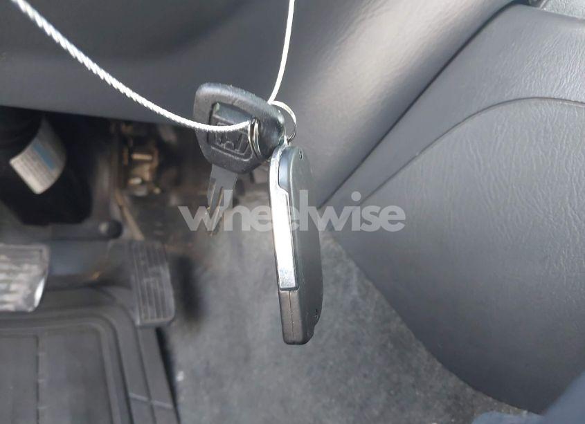 Photo 11 of 2001 Honda Accord 2.3 LX (VIN 1HGCG32911A007865)