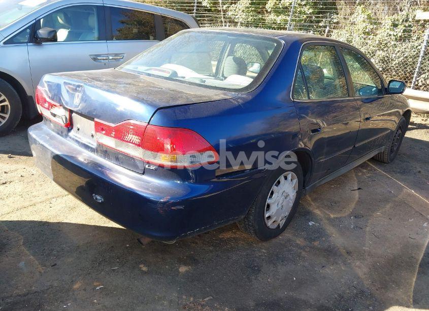 Photo 4 of 2002 Honda Accord 2.3 LX (VIN 1HGCG55412A018670)