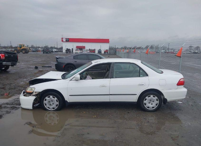 Photo 14 of 1999 Honda Accord LX (VIN 1HGCG5541XA078665)