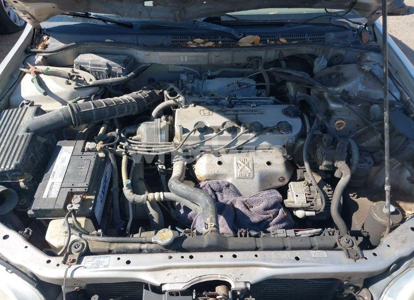 Photo 10 of 1998 Honda Accord LX (VIN 1HGCG5542WA266612)