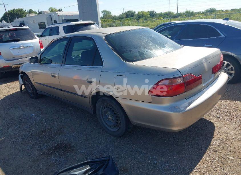 Photo 3 of 1998 Honda Accord LX (VIN 1HGCG5542WA266612)