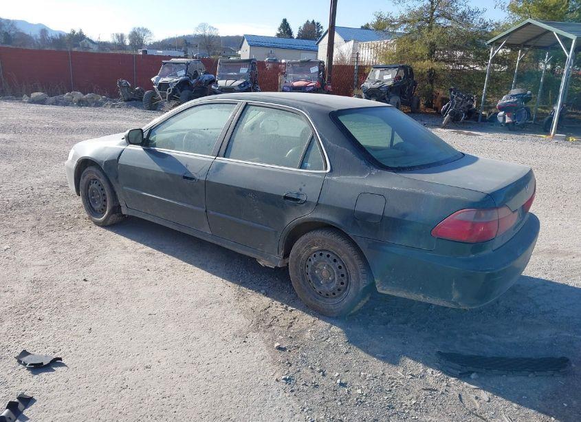 Photo 3 of 1999 Honda Accord LX (VIN 1HGCG5545XA086347)