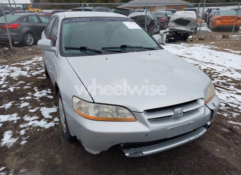2000 Honda Accord 2.3 LX (VIN 1HGCG5547YA060043) main photo