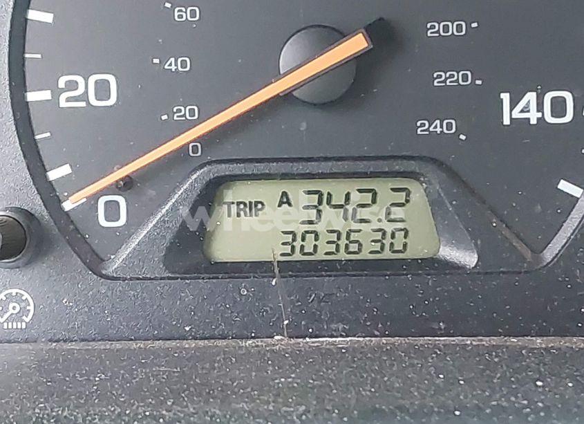 Photo 15 of 1999 Honda Accord LX (VIN 1HGCG5549XA139745)