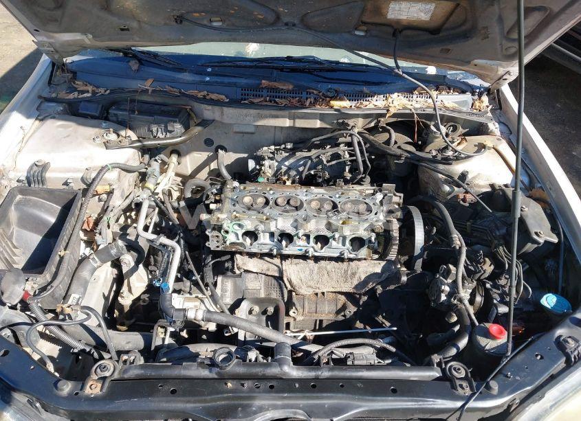 Photo 10 of 1999 Honda Accord EX (VIN 1HGCG5550XA057928)