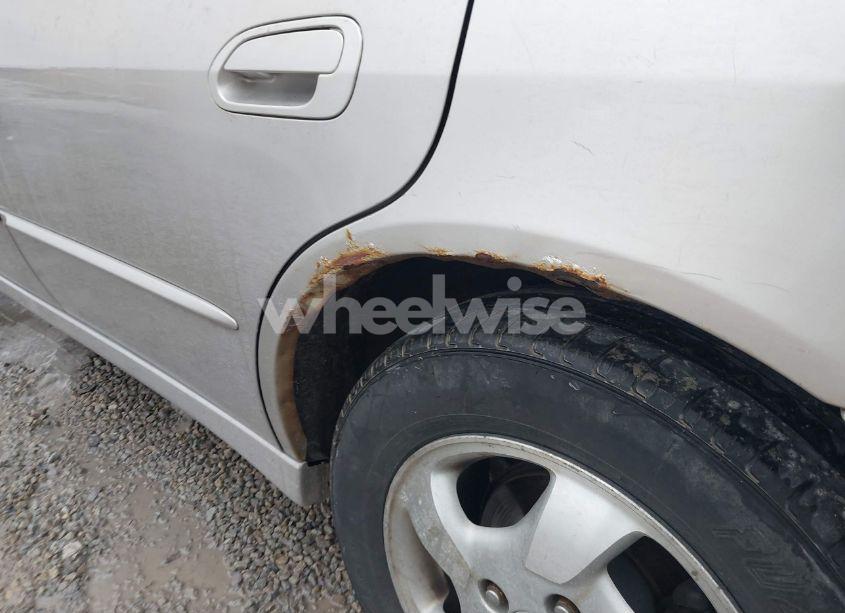 Photo 12 of 1998 Honda Accord EX (VIN 1HGCG5556WA207104)