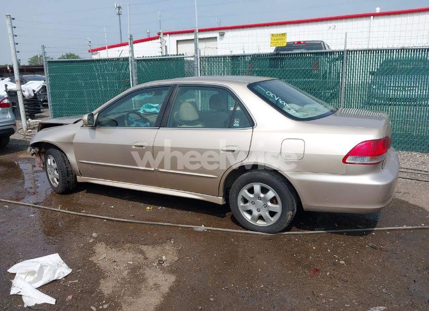 Photo 15 of 2002 Honda Accord 2.3 EX (VIN 1HGCG55652A102699)