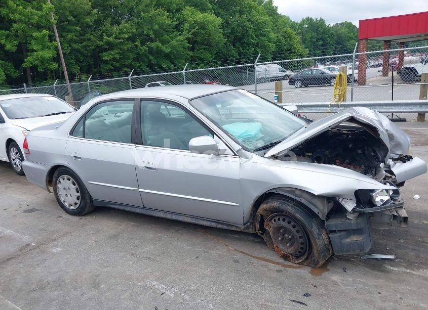 Photo 12 of 2001 Honda Accord 2.3 LX (VIN 1HGCG56401A139946)